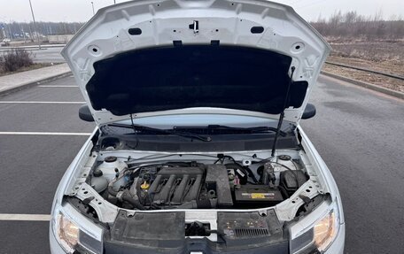 Renault Logan II, 2019 год, 1 100 000 рублей, 5 фотография