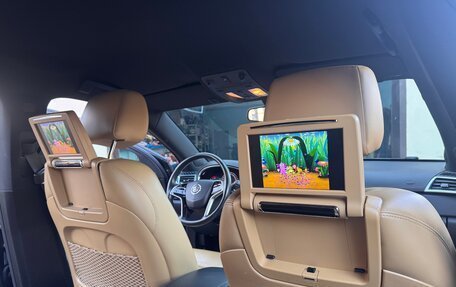 Cadillac SRX II рестайлинг, 2014 год, 2 400 000 рублей, 4 фотография