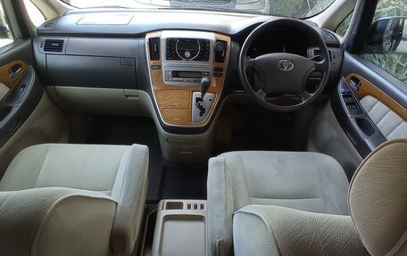 Toyota Alphard III, 2005 год, 1 800 000 рублей, 18 фотография