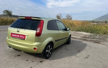 Ford Fiesta, 2007 год, 400 000 рублей, 2 фотография