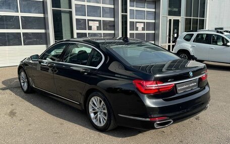 BMW 7 серия, 2017 год, 2 650 000 рублей, 6 фотография