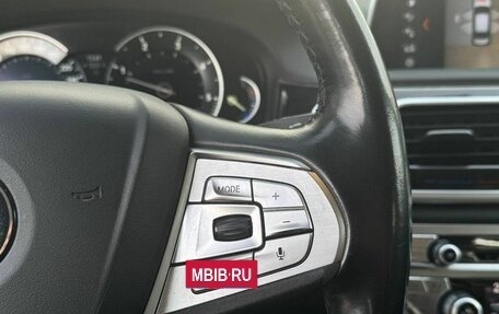 BMW 7 серия, 2017 год, 2 650 000 рублей, 16 фотография