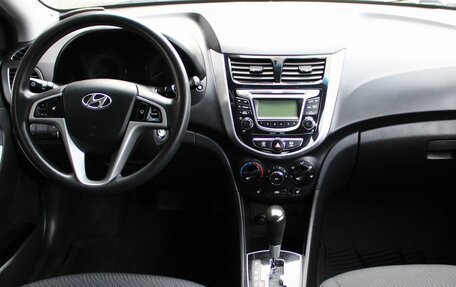 Hyundai Solaris II рестайлинг, 2014 год, 1 039 000 рублей, 10 фотография