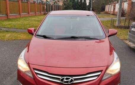 Hyundai Solaris II рестайлинг, 2016 год, 1 000 000 рублей, 2 фотография