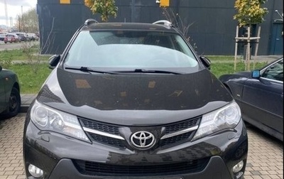 Toyota RAV4, 2015 год, 1 890 000 рублей, 1 фотография