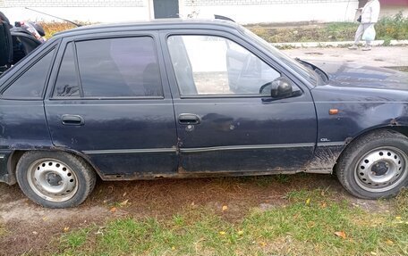 Daewoo Nexia I рестайлинг, 2007 год, 100 000 рублей, 2 фотография