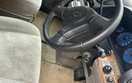 Nissan Serena II, 2001 год, 450 000 рублей, 5 фотография