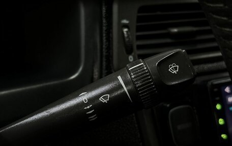 Volvo S60 III, 2002 год, 369 777 рублей, 17 фотография