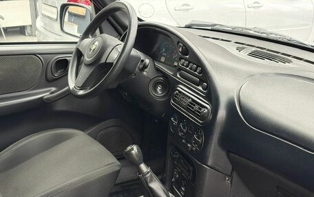 Chevrolet Niva I рестайлинг, 2019 год, 939 900 рублей, 13 фотография