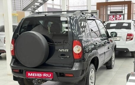 Chevrolet Niva I рестайлинг, 2019 год, 939 900 рублей, 6 фотография