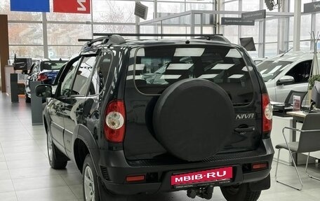 Chevrolet Niva I рестайлинг, 2019 год, 939 900 рублей, 4 фотография