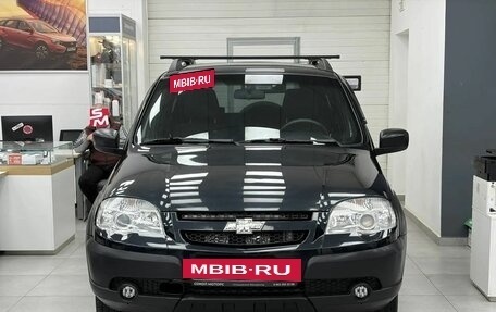 Chevrolet Niva I рестайлинг, 2019 год, 939 900 рублей, 2 фотография