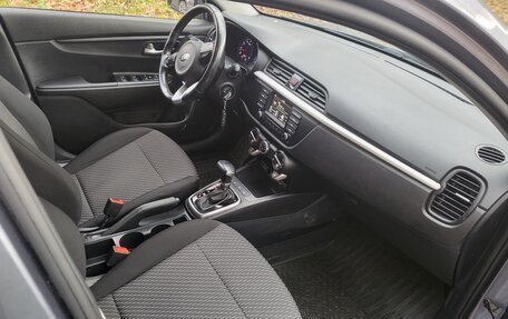 KIA Rio IV, 2019 год, 1 530 000 рублей, 12 фотография