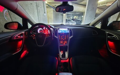 Opel Astra J, 2013 год, 1 250 000 рублей, 33 фотография