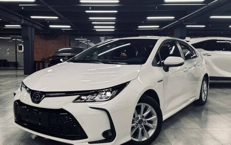 Toyota Corolla, 2021 год, 1 800 000 рублей, 1 фотография