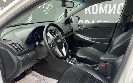 Hyundai Solaris II рестайлинг, 2013 год, 895 000 рублей, 12 фотография