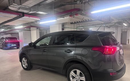Toyota RAV4, 2013 год, 1 530 000 рублей, 6 фотография
