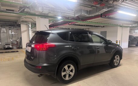 Toyota RAV4, 2013 год, 1 530 000 рублей, 4 фотография