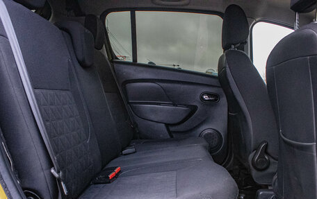 Renault Sandero II рестайлинг, 2017 год, 999 000 рублей, 22 фотография
