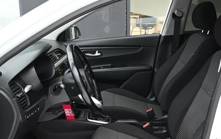 KIA Rio IV, 2018 год, 1 500 000 рублей, 8 фотография