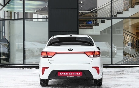 KIA Rio IV, 2018 год, 1 500 000 рублей, 6 фотография
