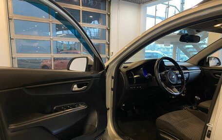 KIA Rio IV, 2019 год, 1 385 000 рублей, 21 фотография