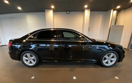 Audi A4, 2016 год, 1 890 000 рублей, 2 фотография