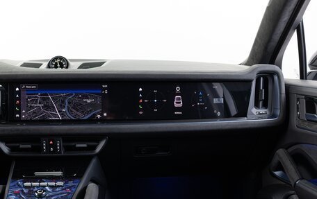 Porsche Cayenne III, 2025 год, 32 890 000 рублей, 21 фотография