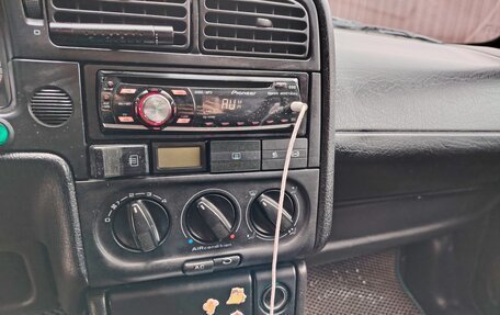 Volkswagen Passat B4, 1996 год, 290 000 рублей, 11 фотография