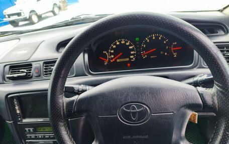 Toyota Mark II VIII (X100), 2001 год, 550 000 рублей, 8 фотография