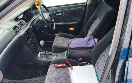 Toyota Mark II VIII (X100), 2001 год, 550 000 рублей, 11 фотография