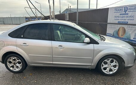 Ford Focus II рестайлинг, 2006 год, 400 000 рублей, 2 фотография