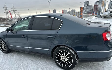 Volkswagen Passat B6, 2007 год, 599 000 рублей, 2 фотография