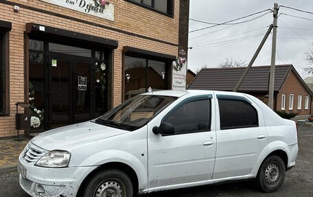 Renault Logan I, 2012 год, 250 000 рублей, 1 фотография