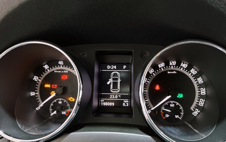 Skoda Yeti I рестайлинг, 2017 год, 1 650 000 рублей, 12 фотография