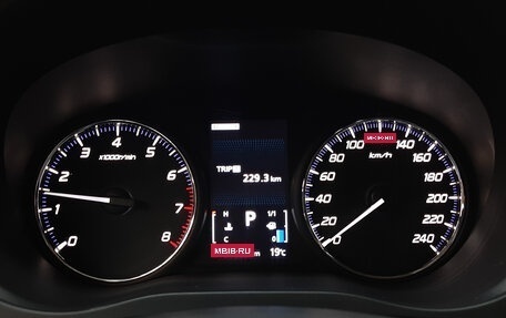 Mitsubishi Outlander III рестайлинг 3, 2016 год, 1 690 000 рублей, 8 фотография