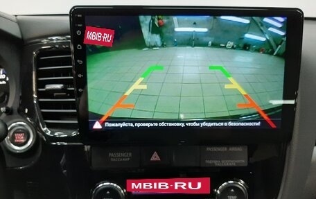 Mitsubishi Outlander III рестайлинг 3, 2016 год, 1 690 000 рублей, 19 фотография