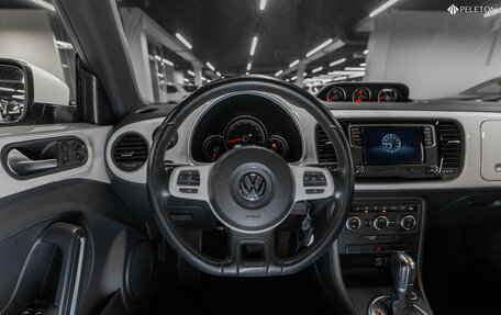 Volkswagen Beetle, 2013 год, 1 990 000 рублей, 10 фотография