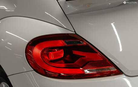 Volkswagen Beetle, 2013 год, 1 990 000 рублей, 21 фотография