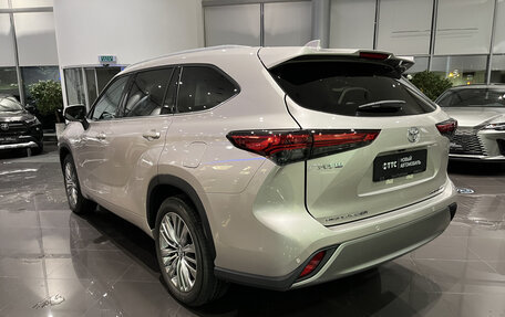 Toyota Highlander, 2025 год, 6 200 000 рублей, 7 фотография