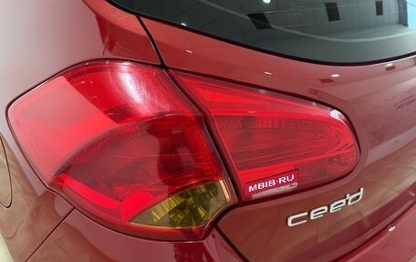 KIA cee'd III, 2015 год, 1 300 000 рублей, 24 фотография