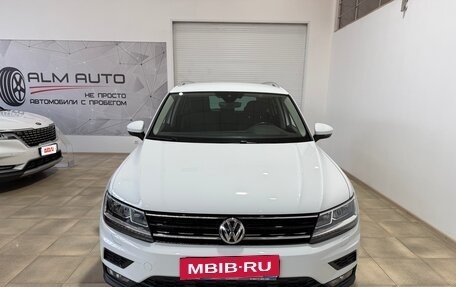 Volkswagen Tiguan II, 2019 год, 3 100 000 рублей, 3 фотография
