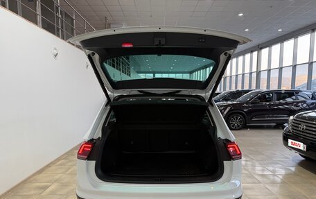 Volkswagen Tiguan II, 2019 год, 3 100 000 рублей, 24 фотография