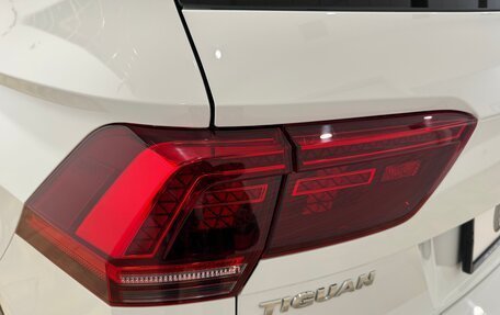 Volkswagen Tiguan II, 2019 год, 3 100 000 рублей, 23 фотография