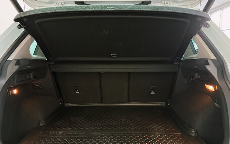 Volkswagen Tiguan II, 2019 год, 3 100 000 рублей, 26 фотография