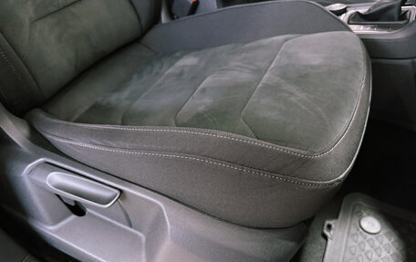 Volkswagen Tiguan II, 2019 год, 3 100 000 рублей, 31 фотография