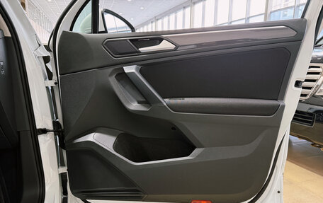 Volkswagen Tiguan II, 2019 год, 3 100 000 рублей, 29 фотография