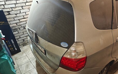 Honda Fit III, 2005 год, 380 000 рублей, 5 фотография