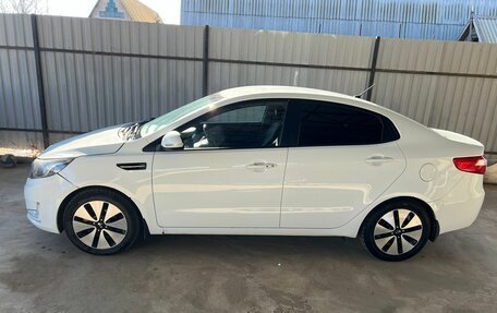 KIA Rio III рестайлинг, 2013 год, 970 000 рублей, 2 фотография