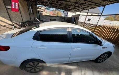 KIA Rio III рестайлинг, 2013 год, 970 000 рублей, 4 фотография